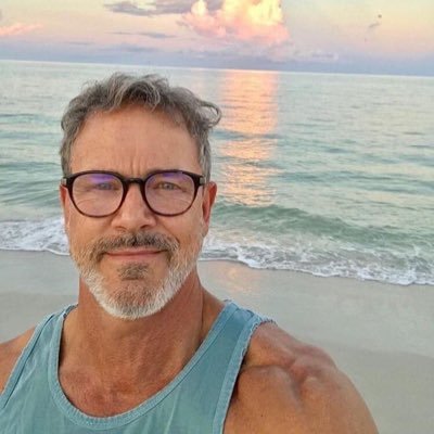 JRoulot897's profile picture. La vraie richesse, c'est d'être capable de profiter pleinement de l'instant présent  🤍☺️