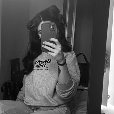 21rachjw's profile picture. ✝️