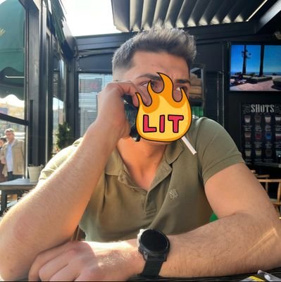harpsuvarisi's profile picture. yoga eğitmeni 🧘🏼♀️ kadın kuaförü 💇🏼♀️