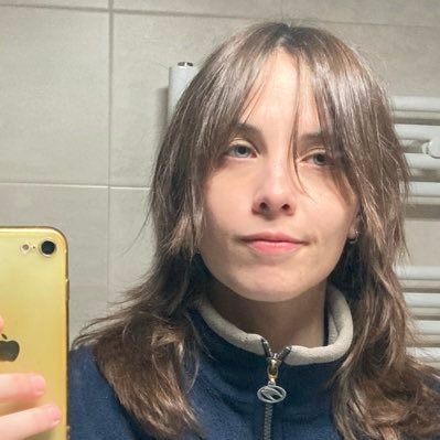 luciaxventajas's profile picture. fight the real enemy!!!! ⭐️