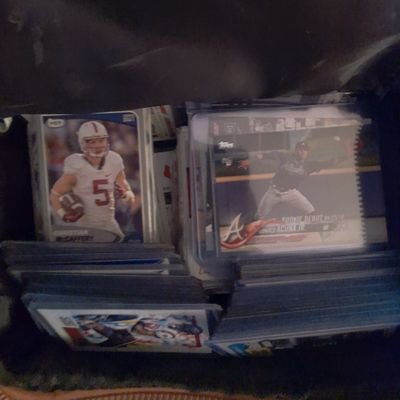 danni7284918294's profile picture. collection of sports apparel