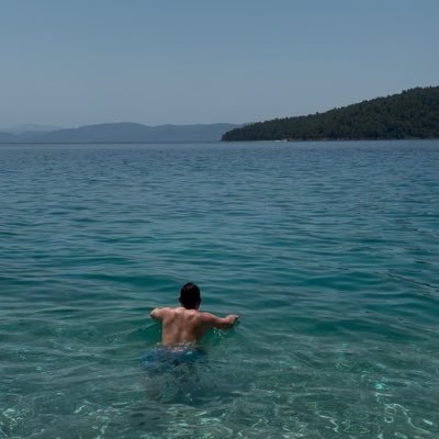 sabenmemed's profile picture. Türk.