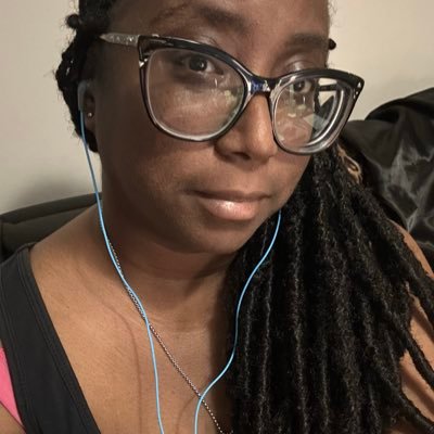 soloinacrowd's profile picture. Self-care, culture, and civic energy—rest, reflect, resist. 📢 Shop Now & Join the Community! ⬇️