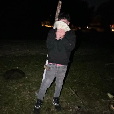 lowww3496501's profile picture. 19 straight