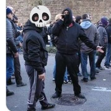 AntiNaziDiscret's profile picture. Andaluz, AntiFascista, Padre de dos Catalanas y un Catalan. Tu Infierno más discreto 🏴✊🧨🍀