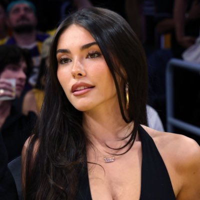 envyleaves's profile picture. “eu te amo !!!!!!” — mb ౨ৎ | fan account. ͏ ͏ ͏ ͏ ͏ ͏ ͏ ͏ ͏ ͏ ͏ ͏ ͏