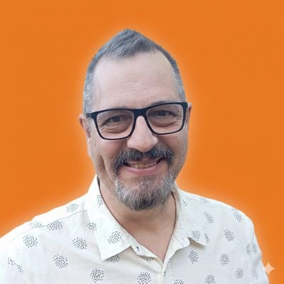 capakhine's profile picture. Shows, retransmisiones, vídeos y artículos de ajedrez https://t.co/QqundR4WoD
Director de Capakhine #revista de #ajedrezeducativo