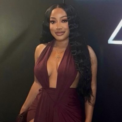 DomoDash_'s profile picture. Instagram: _dominquemoss Realtor, Pro MUA, Tax Consultant ✨