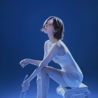 bbaejinsoll's profile picture. ❥ • live laugh lesbaean