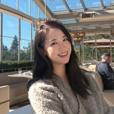 AriaYang5's profile picture. Marketing Lead in Fintech, branding @ decode Berkeley/Stanford founder community  Ex-@businessinsider, @Evernote, @Paramountco | UC Berkeley Journalism 🐻