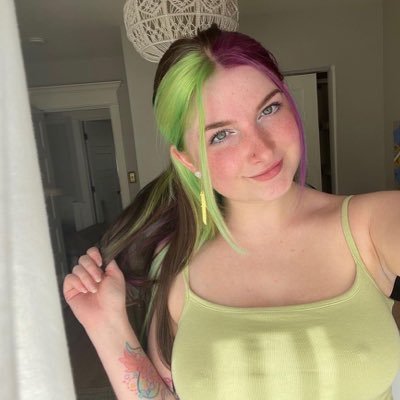 hugenatasha41's profile picture. New on here meet new friends and have fun 💖😍