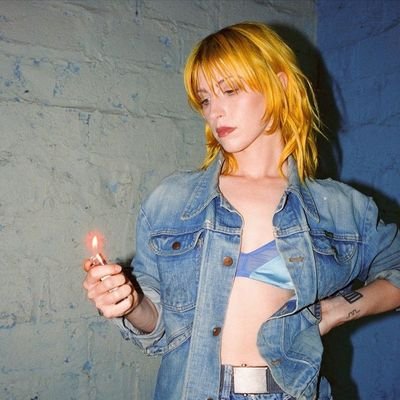 800_abby's profile picture. |21| I have to say weird shit or I'll explode.

FREE PALESTINE, FREE SUDAN