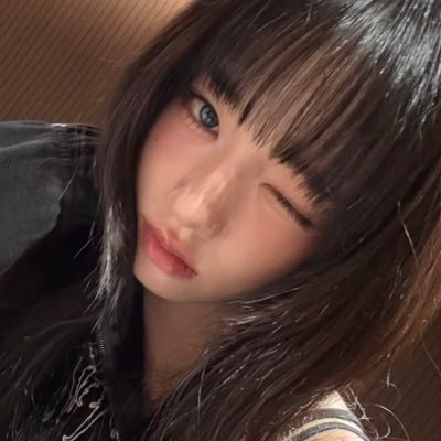 y12ves's profile picture. yves rolls "worst joint ever" asked to leave eden