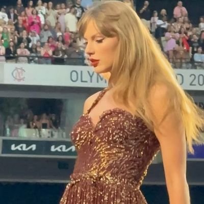 aydun_s19's profile picture. 