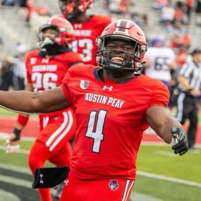 WillMidd25's profile picture. 