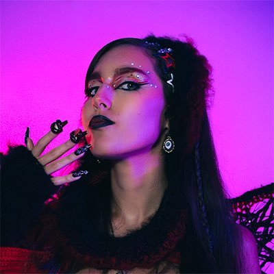 EMYitsofficial's profile picture. EMY🇵🇷🇩🇴 Pa las girlys Virgo obligao "A “Femme Fatale” pre-save available at 2pm 💣💋🔪👠🔻🔻🔻🔻🔻