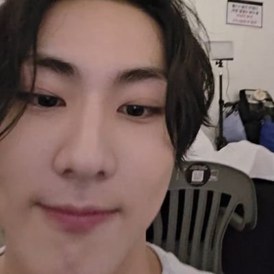 sunghoonikeu's profile picture. i fell for Sunghoon and i am still falling. 251019 Sector-k 🇮🇩

— forever an ot7.