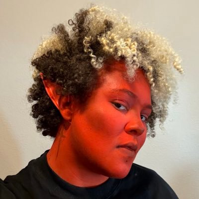 naperola's profile picture. 