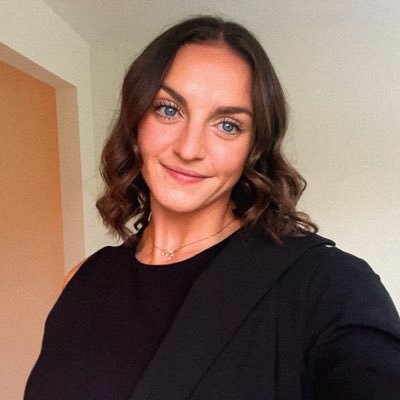 alyssazirnheld's profile picture. 