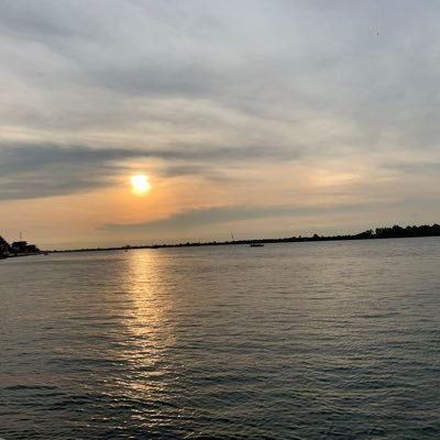 63Truong2729's profile picture. 