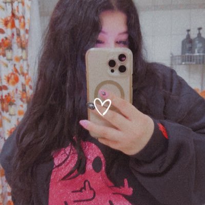 marilaysisperry's profile picture. ✨25✨//🇧🇿🇲🇽// N 🩷//