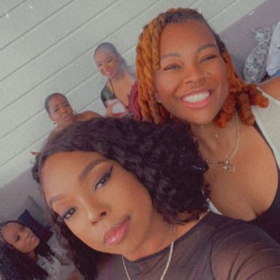 ErinThaGod's profile picture. Chaotic Neutral || Art imitating life ➰ || Good morning. Better vibes🍃|| J.R 🕊|| Avi 🤞🏾|| Twon 🔺Always.|| CBS- Founder