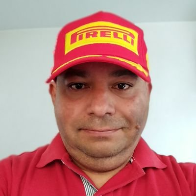 Aucio's profile picture. Zoon Politikon