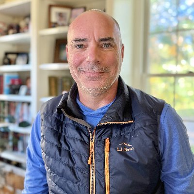 tdaloisio's profile picture. Educator, Dad, Marketing & Strategy Consultant. Often found answering one question at a time @onequestionpod where I host a podcast with @ptesta9.