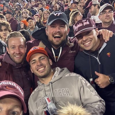 BillyRayTweets's profile picture. Hokie Grad + Dog Dad | @sonsofsatvt | Campaigner | Problem Solver | Organ Donor | Costco Executive Member | "LIVIN" "Make it Obvious" "Be groovy or leave, Man"