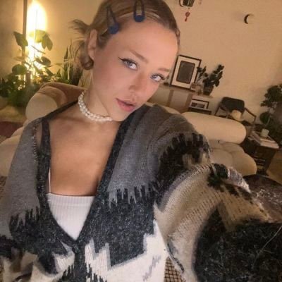 sab62242's profile picture. am single and looking for serious relationship❤️👨‍🦯‍➡️