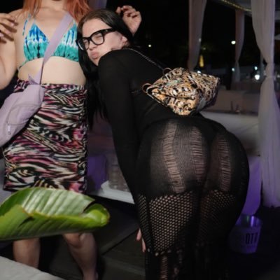 Dreamzwrld6x's profile picture. Don’t fall for the devil as she will offer you the world yet only ask for your soul💜sleep on Dream and it’ll be a nightmare 💜📍6ix.      insta - Dreamboudoirr