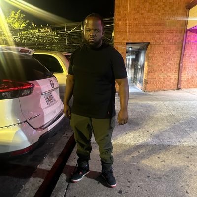 1CHOP_'s profile picture. loyalty over royalty. stay solid