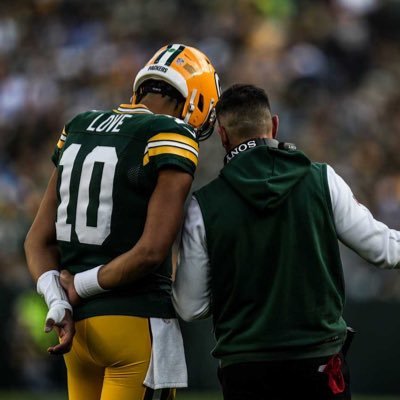 UpdatePackers's profile picture. Updates & everything Green Bay Packers | Not affiliated with the Packers | @Packers Shareholder | @BadgerFootball | Personal: @schuetz25