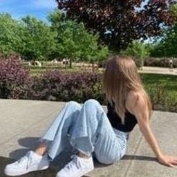 Koohe3833's profile picture. 