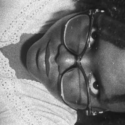 un_hinged_asF's profile picture. “…and the creative polymath is studying medicine; she is curious—helplessly curious”
🐤🌸♀️✝