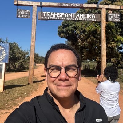 camiloparadag's profile picture. .