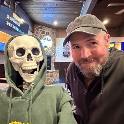 AdamsTweetbox's profile picture. Proud father. Sports fan. Voted Sexiest Man Alive in 2016 by my wife.