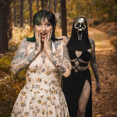 MaeBeMorty's profile picture. Your favorite feral bimbo👹 Slüt on the internet 🔞 Private (uncensored): @maebeuncensored