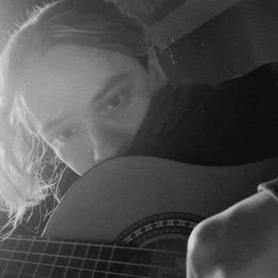 martiibaez4's profile picture. Vivamos el momento y nada mas.💘