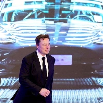 industrial458's profile picture. CEO of Tesla, starling SpaceX 🚀, boring company