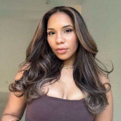 shesallnashugc's profile picture. Wife + Millennial Mom UGC Creator in Virginia. 📧hello.shesallnash@gmail.com • bilingual (ESP-ENG) • relatable organic UGC & scroll-stopping ads. 200+ collabs✨