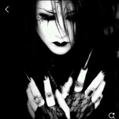 xdarkvoidscream's profile picture. storm carved in ink and sorrow hides behind my calm i wander through dreams and nightmares searching for something real in this hollow world