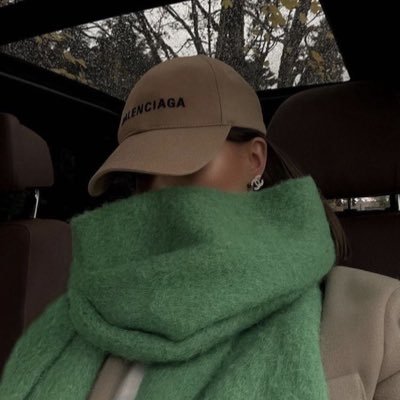 LN4JOLLY's profile picture. @LandoNorris @Carlossainz55