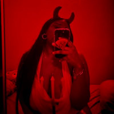 SafiLula's profile picture. living life for the feeling | la vida es una buena aventura | IG: @safilula