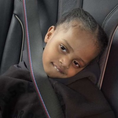 Nunsleeker's profile picture. Be the change you want to see in the world| Manchester United🟥|Obsessed with dogs 🐕| Diamond In a Rough.