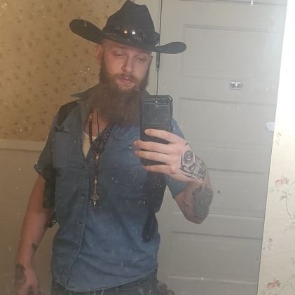 DaddyDoug126's profile picture. 