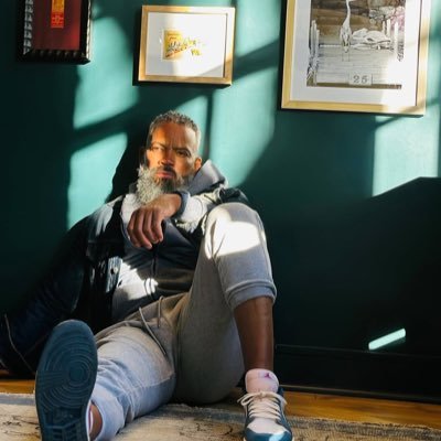 ozgurcan11's profile picture. Stay Aligned 👁️