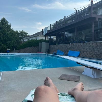 divi_it_up's profile picture. $Divi @Diviproject $FuelX @GoDevour