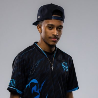 Xuzey_'s profile picture. 21 | @HCS | @Euzey_ | pronounced • (zoo - zee) Uzey.Esports@gmail.com