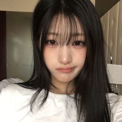 junhwinita's profile picture. yiran? yiran